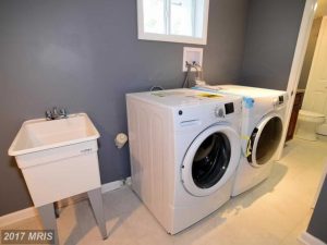 5425 Montbel Ave, Baltimore, MD 21207
